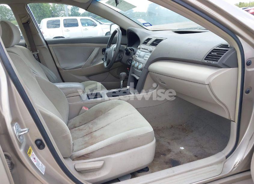 Photo 5 of 2007 Toyota Camry LE (VIN 4T1BE46K37U628899)