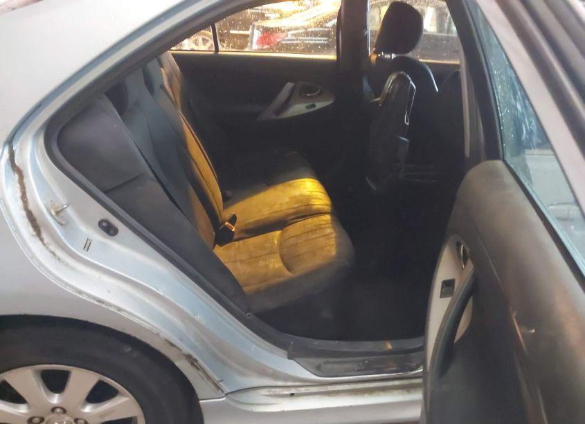 Photo 8 of 2007 Toyota Camry SE (VIN 4T1BE46K37U649171)