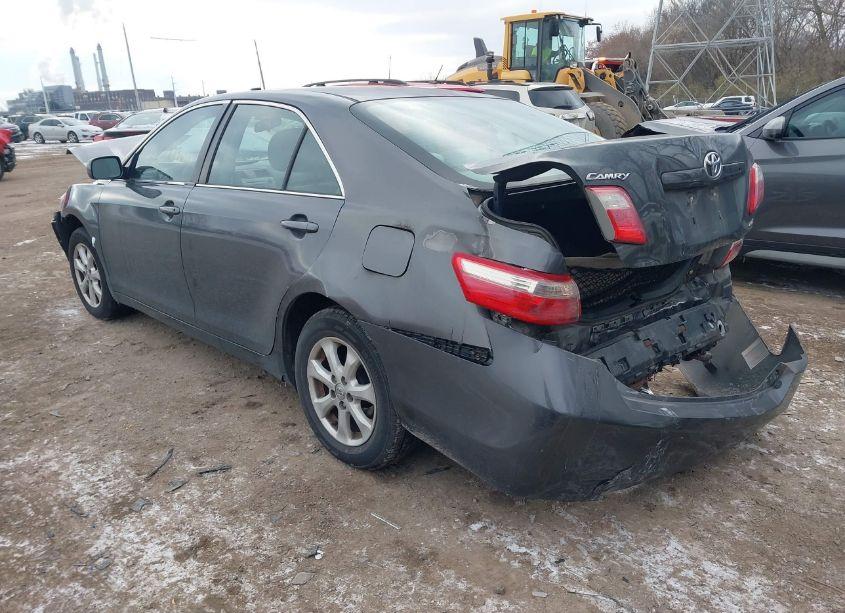 Photo 3 of 2007 Toyota Camry LE (VIN 4T1BE46K37U662938)