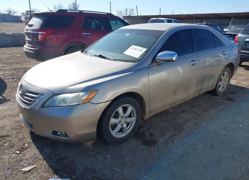 Photo 2 of 2007 Toyota Camry LE (VIN 4T1BE46K37U663281)