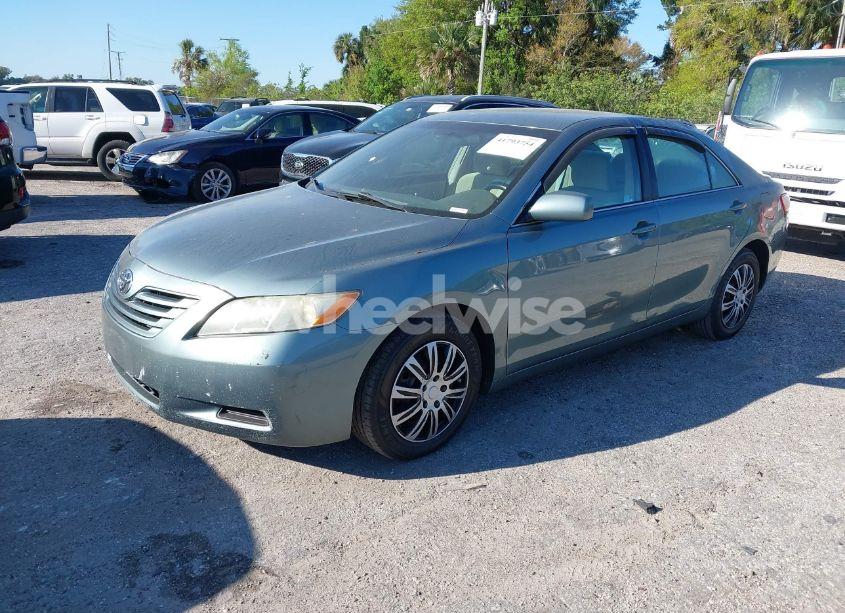 Photo 2 of 2007 Toyota Camry LE (VIN 4T1BE46K37U686785)