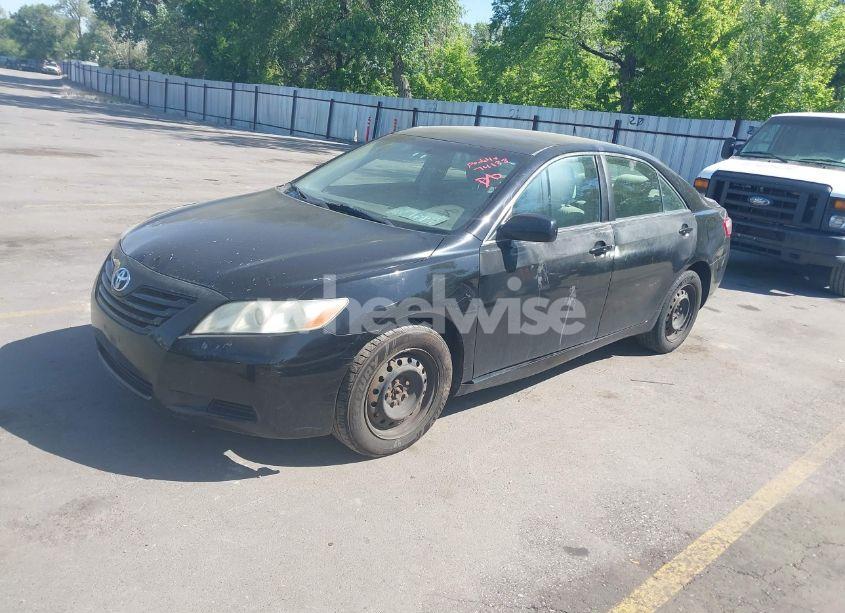 Photo 2 of 2007 Toyota Camry LE (VIN 4T1BE46K37U694062)