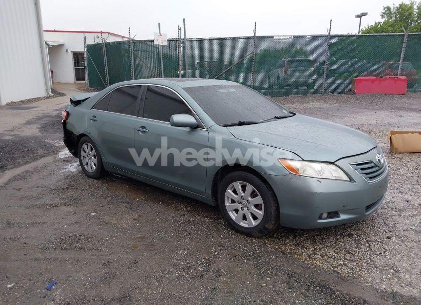 2007 Toyota Camry XLE (VIN 4T1BE46K37U716769) main photo