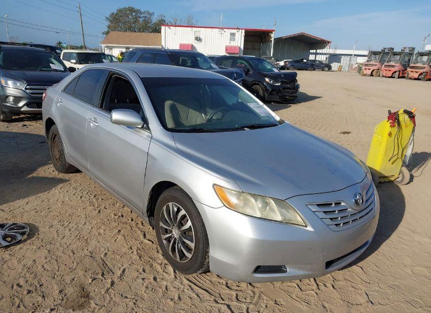 2008 Toyota Camry (VIN 4T1BE46K38U196252) main photo