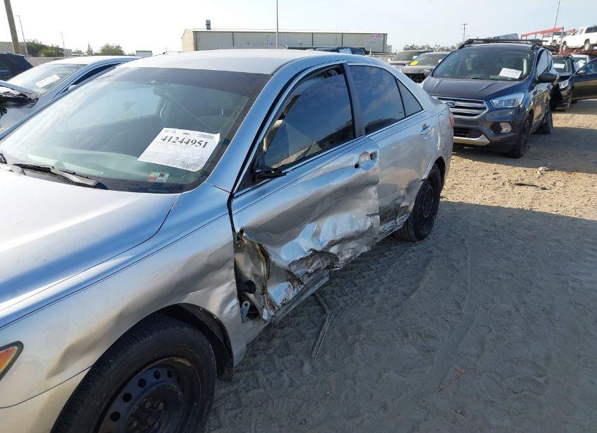 Photo 6 of 2008 Toyota Camry (VIN 4T1BE46K38U196252)