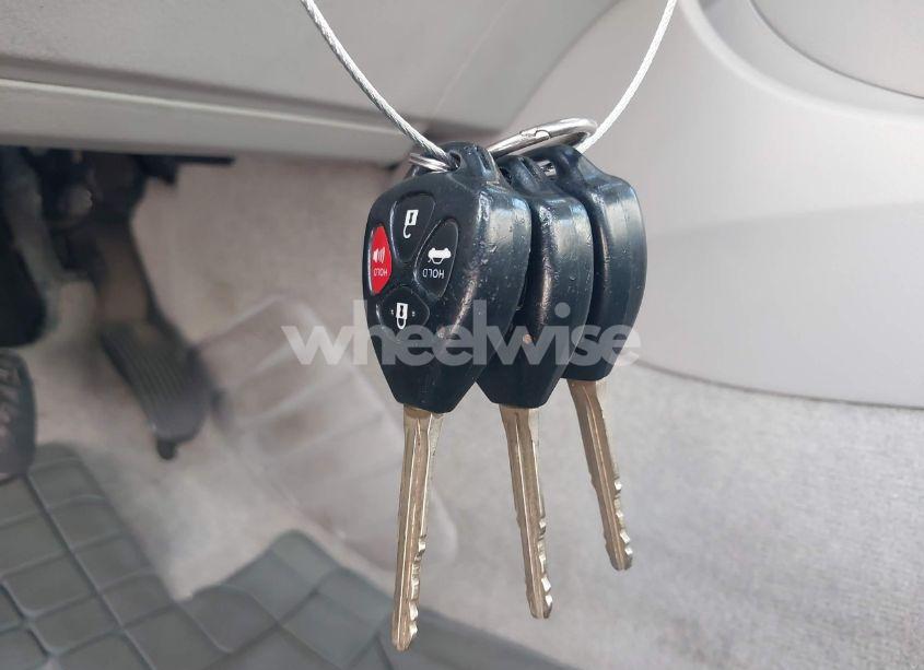 Photo 11 of 2008 Toyota Camry LE (VIN 4T1BE46K38U230898)