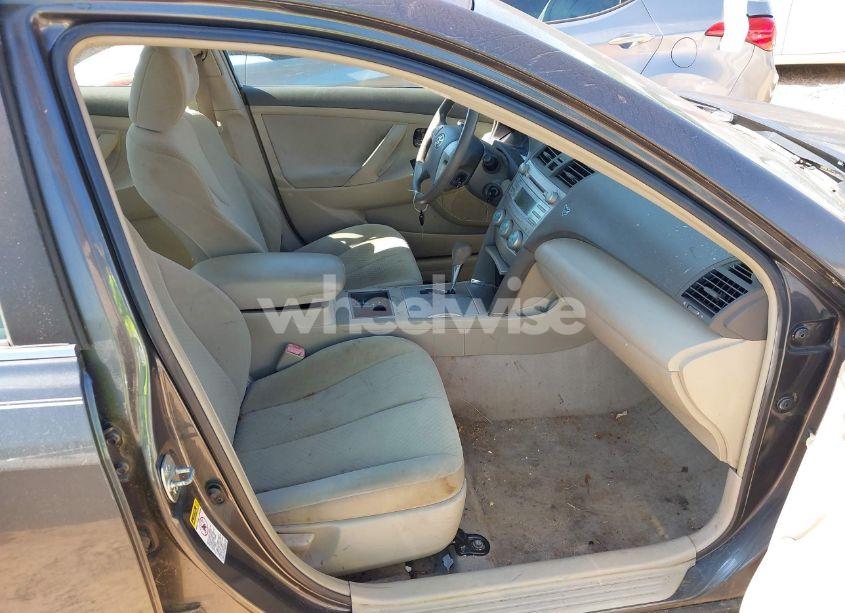 Photo 5 of 2008 Toyota Camry LE (VIN 4T1BE46K38U241786)