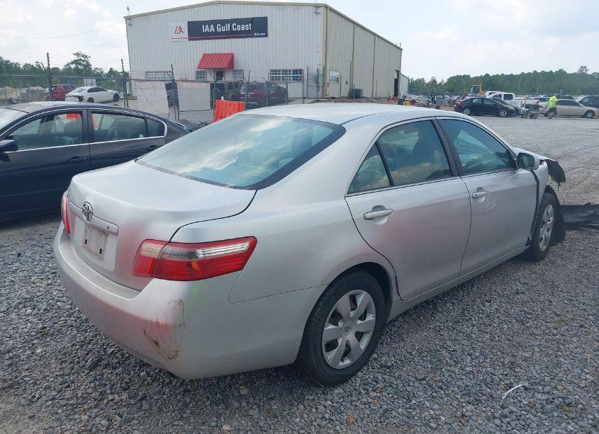Photo 4 of 2008 Toyota Camry (VIN 4T1BE46K38U737297)