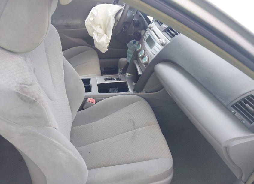 Photo 5 of 2008 Toyota Camry (VIN 4T1BE46K38U737297)