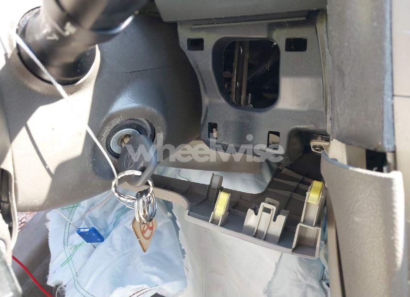 Photo 11 of 2008 Toyota Camry LE (VIN 4T1BE46K38U738658)