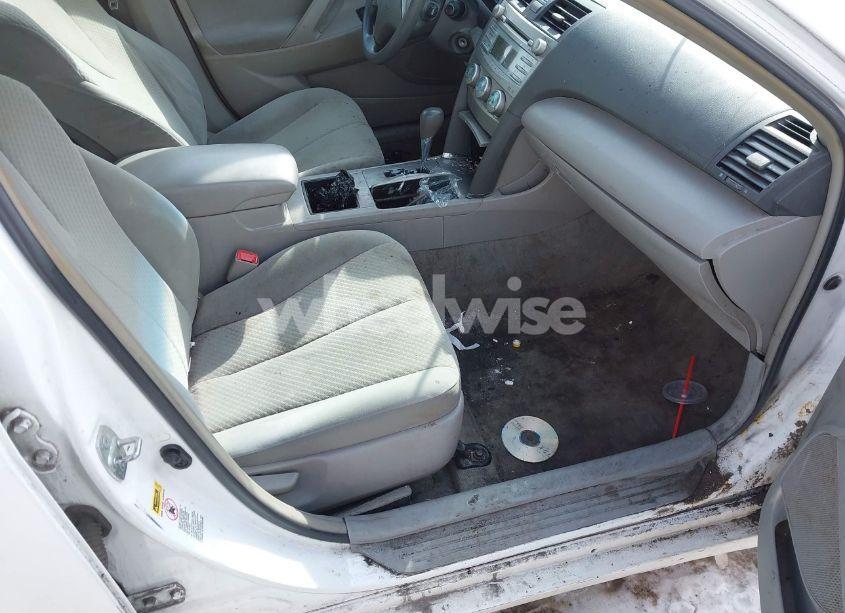 Photo 5 of 2008 Toyota Camry LE (VIN 4T1BE46K38U738675)