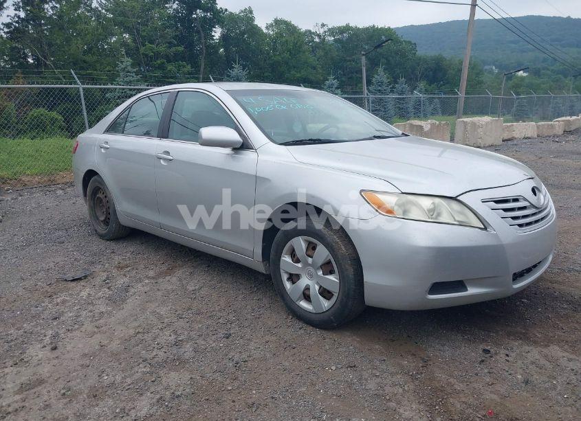2008 Toyota Camry LE (VIN 4T1BE46K38U750633) main photo