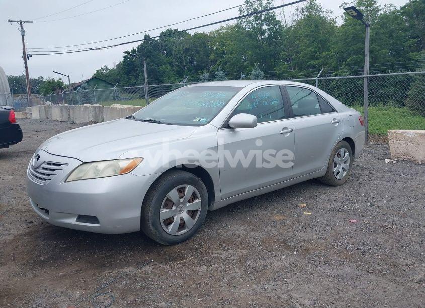 Photo 2 of 2008 Toyota Camry LE (VIN 4T1BE46K38U750633)