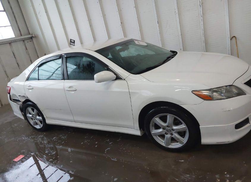 Photo 13 of 2008 Toyota Camry SE (VIN 4T1BE46K38U761471)