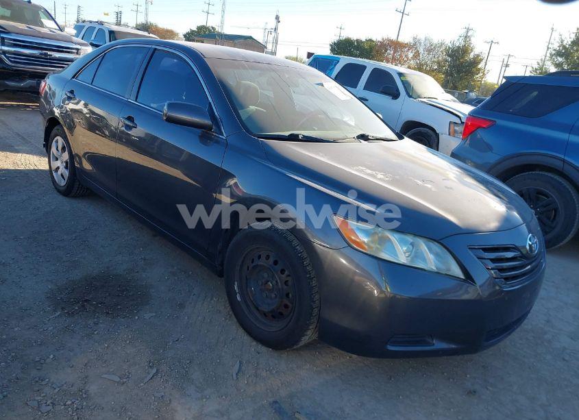 2008 Toyota Camry LE (VIN 4T1BE46K38U766511) main photo