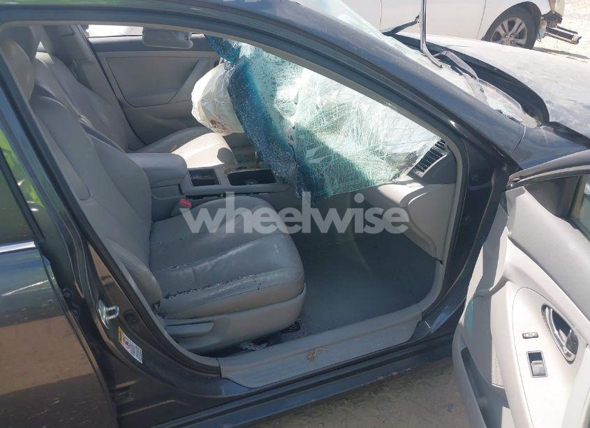 Photo 5 of 2008 Toyota Camry LE (VIN 4T1BE46K38U781557)