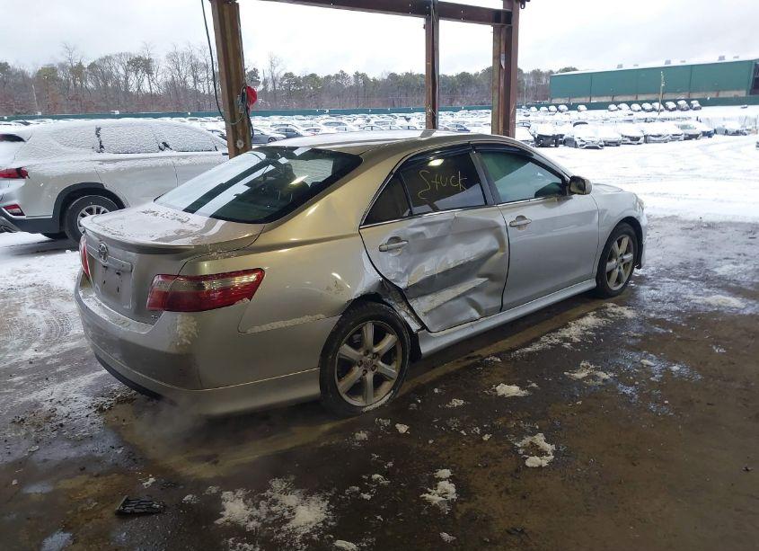 Photo 4 of 2009 Toyota Camry SE (VIN 4T1BE46K39U302622)