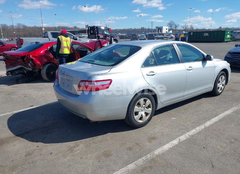 Photo 4 of 2009 Toyota Camry LE (VIN 4T1BE46K39U310476)