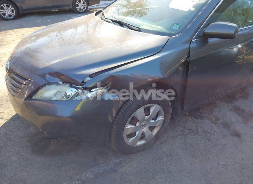 Photo 2 of 2009 Toyota Camry LE (VIN 4T1BE46K39U321154)