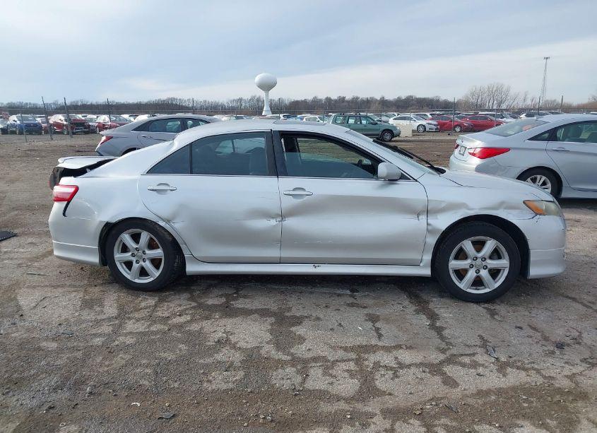 Photo 13 of 2009 Toyota Camry SE (VIN 4T1BE46K39U321803)