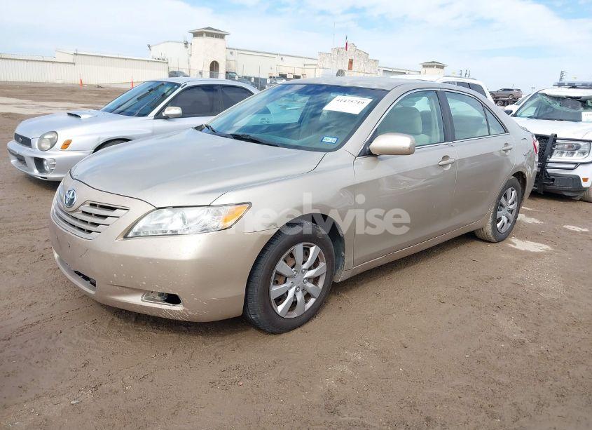 Photo 2 of 2009 Toyota Camry LE (VIN 4T1BE46K39U338746)