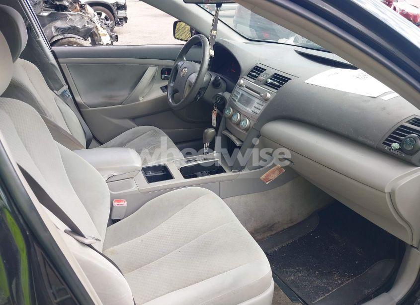 Photo 5 of 2009 Toyota Camry LE (VIN 4T1BE46K39U346409)