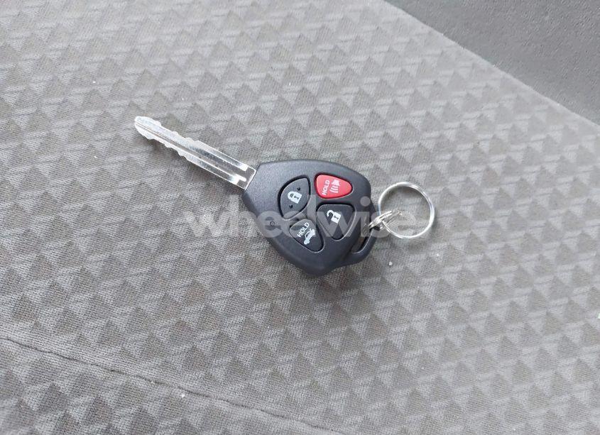 Photo 11 of 2009 Toyota Camry LE (VIN 4T1BE46K39U348130)