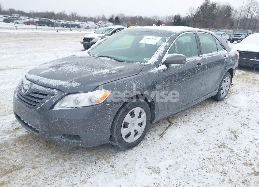 Photo 2 of 2009 Toyota Camry LE (VIN 4T1BE46K39U370368)