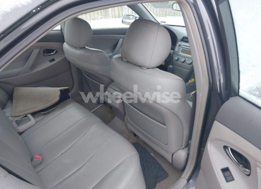 Photo 8 of 2009 Toyota Camry LE (VIN 4T1BE46K39U370368)