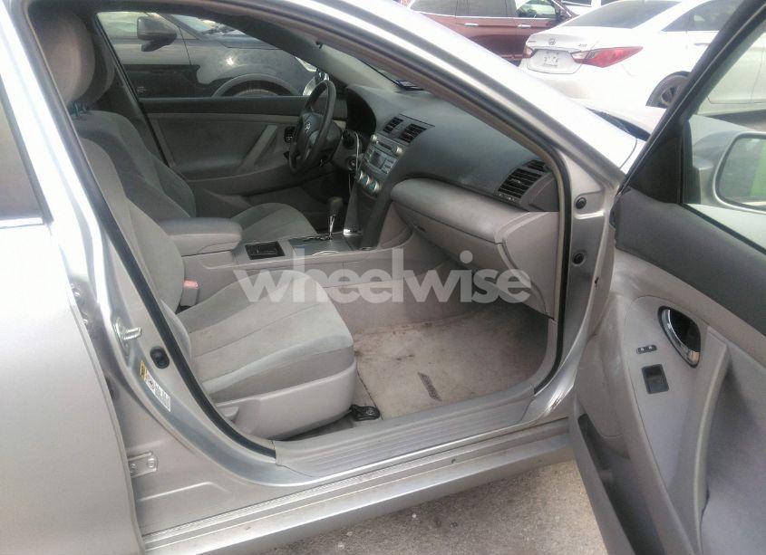 Photo 5 of 2009 Toyota Camry (VIN 4T1BE46K39U377501)