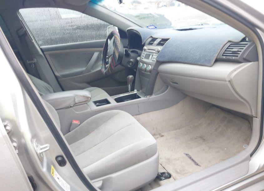 Photo 5 of 2009 Toyota Camry (VIN 4T1BE46K39U397506)