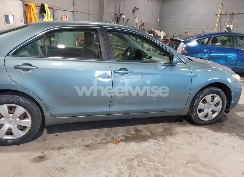 Photo 6 of 2009 Toyota Camry LE (VIN 4T1BE46K39U810718)