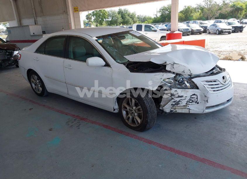 2009 Toyota Camry LE (VIN 4T1BE46K39U861605) main photo