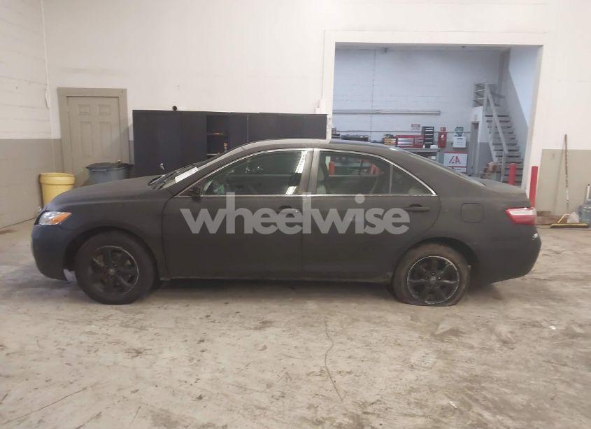 Photo 14 of 2009 Toyota Camry LE (VIN 4T1BE46K39U887637)