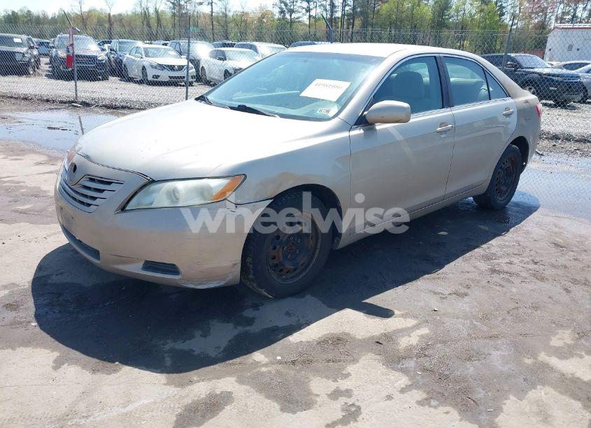 Photo 2 of 2009 Toyota Camry LE (VIN 4T1BE46K39U888092)