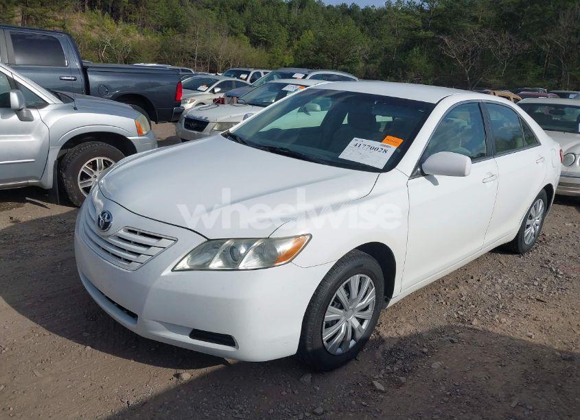 Photo 2 of 2009 Toyota Camry (VIN 4T1BE46K39U915937)