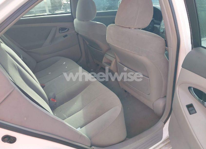 Photo 8 of 2009 Toyota Camry LE (VIN 4T1BE46K39U920006)