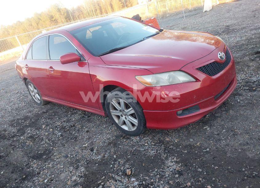 2007 Toyota Camry SE (VIN 4T1BE46K47U004514) main photo