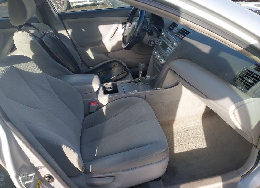 Photo 5 of 2007 Toyota Camry LE (VIN 4T1BE46K47U030112)