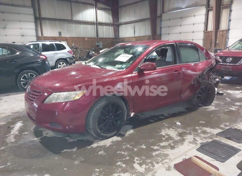 Photo 2 of 2007 Toyota Camry LE (VIN 4T1BE46K47U035133)