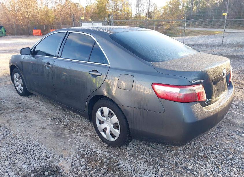 Photo 3 of 2007 Toyota Camry LE (VIN 4T1BE46K47U045581)