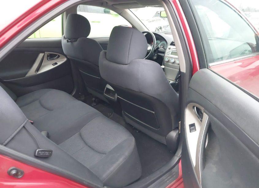 Photo 8 of 2007 Toyota Camry SE (VIN 4T1BE46K47U059755)