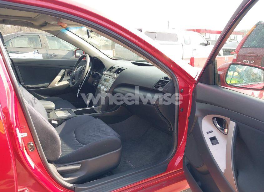 Photo 5 of 2007 Toyota Camry SE (VIN 4T1BE46K47U074014)