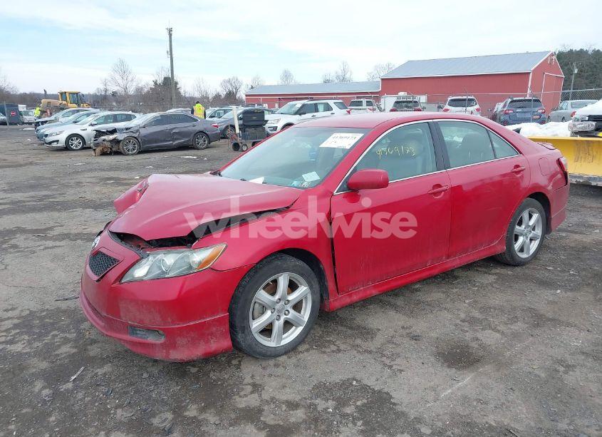 Photo 2 of 2007 Toyota Camry SE (VIN 4T1BE46K47U075101)