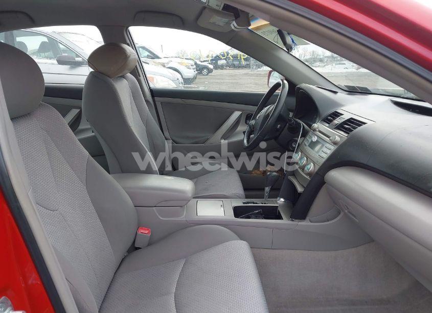 Photo 5 of 2007 Toyota Camry SE (VIN 4T1BE46K47U075101)