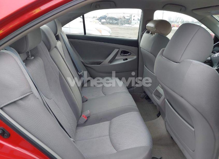 Photo 8 of 2007 Toyota Camry SE (VIN 4T1BE46K47U075101)