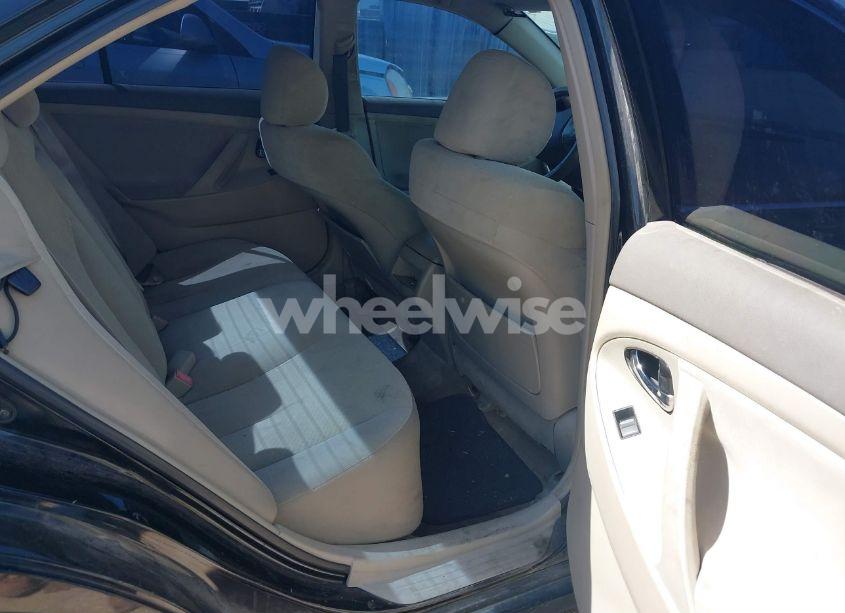 Photo 8 of 2007 Toyota Camry LE (VIN 4T1BE46K47U081786)