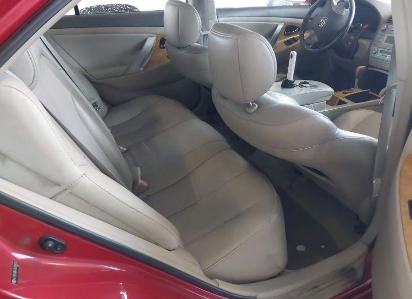 Photo 8 of 2007 Toyota Camry XLE (VIN 4T1BE46K47U105813)