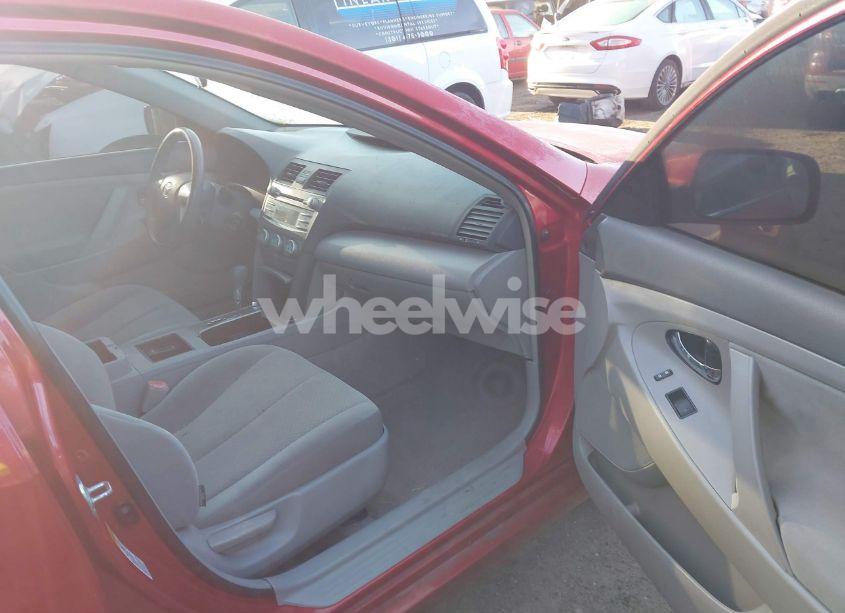 Photo 5 of 2007 Toyota Camry LE (VIN 4T1BE46K47U142389)