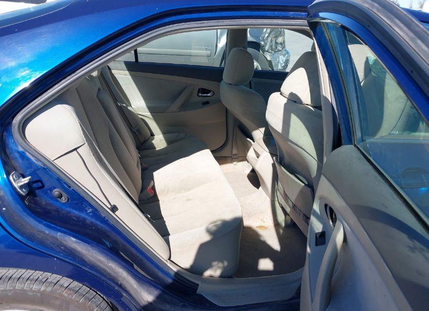 Photo 8 of 2007 Toyota Camry LE (VIN 4T1BE46K47U156535)